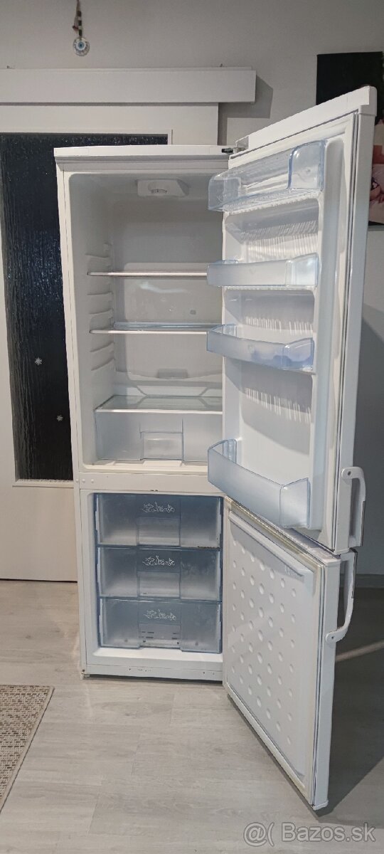 Predám chladnicku - 2