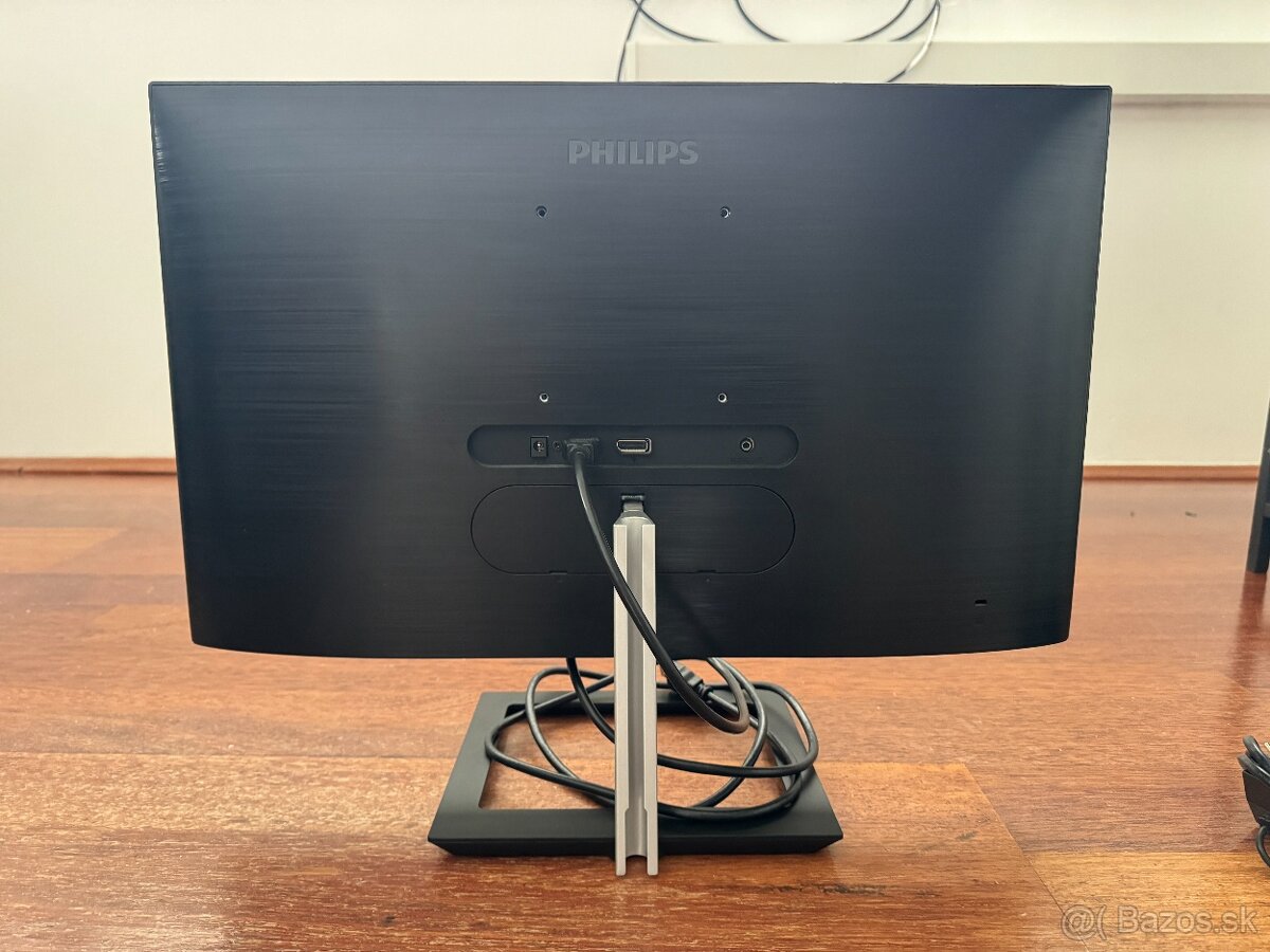 🖥️ Philips 242E1 – 24" IPS monitor - 2