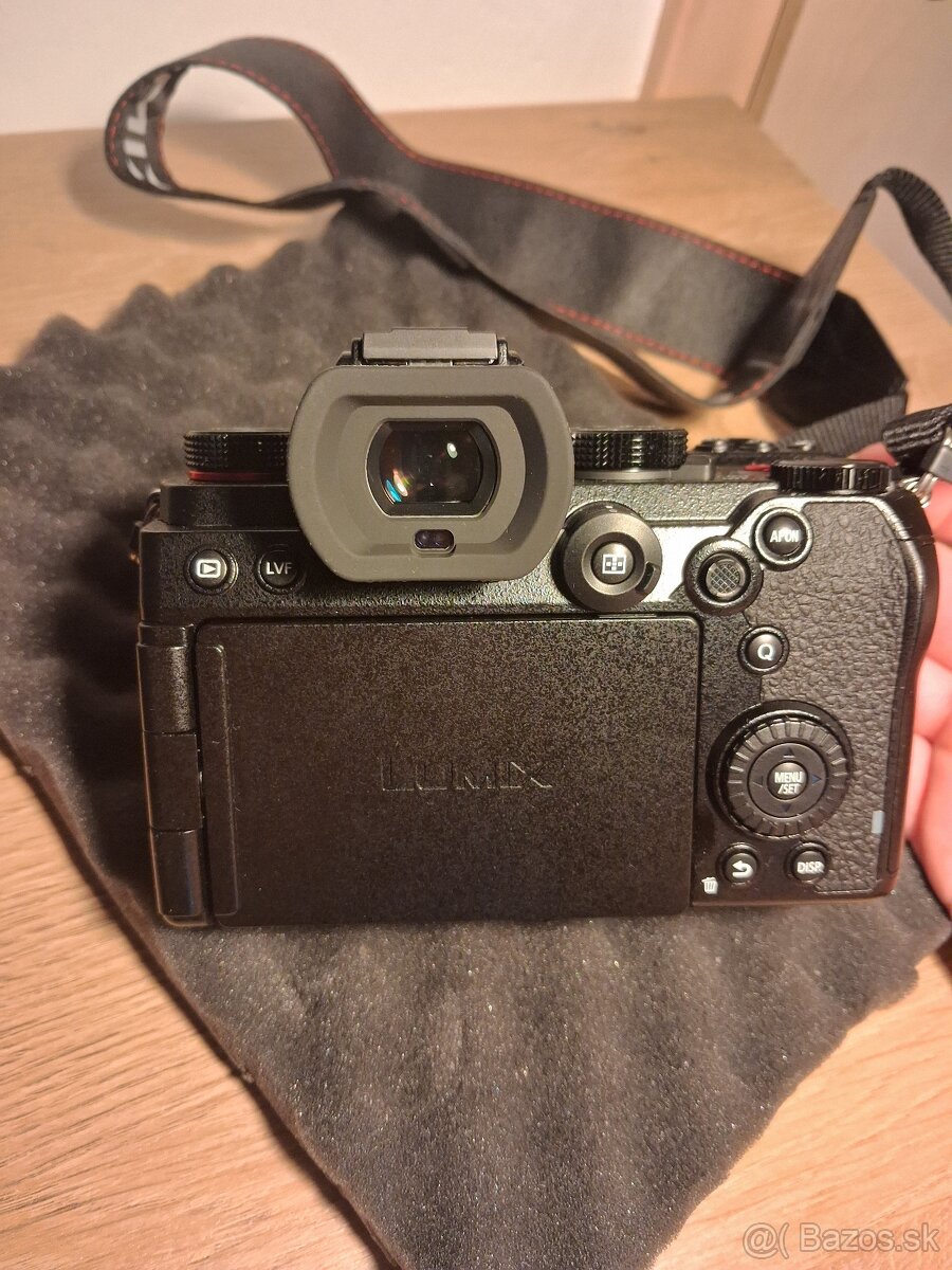 Panasonic LUMIX DC- S5 Full-Frame - 2