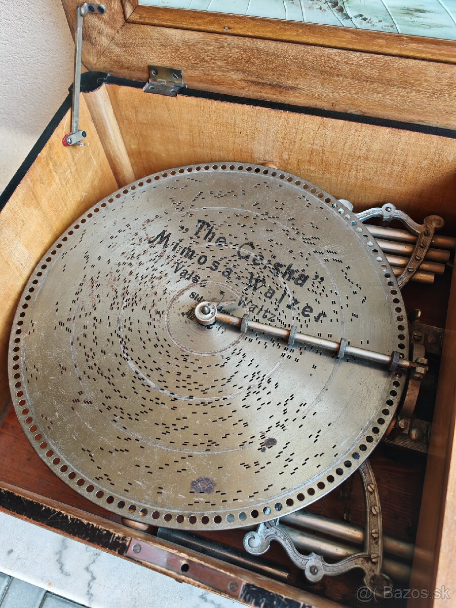 Starožitný polyphon - 2