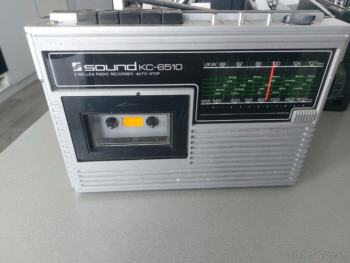 Vintage boombox UNIVERSUM - 2