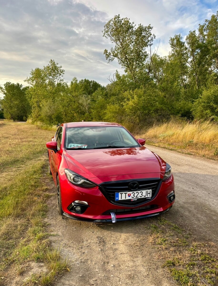 Mazda 3 2.2 Skyactiv-D – 5-dverový hatchback - 2