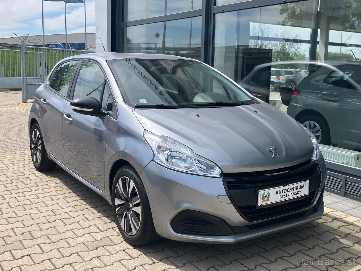 Peugeot 208 1.2i pure tech rok 2019 - 2