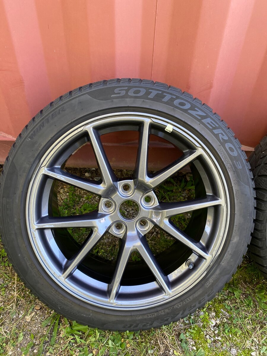 5x114,3 R18 Tesla 3 - 2