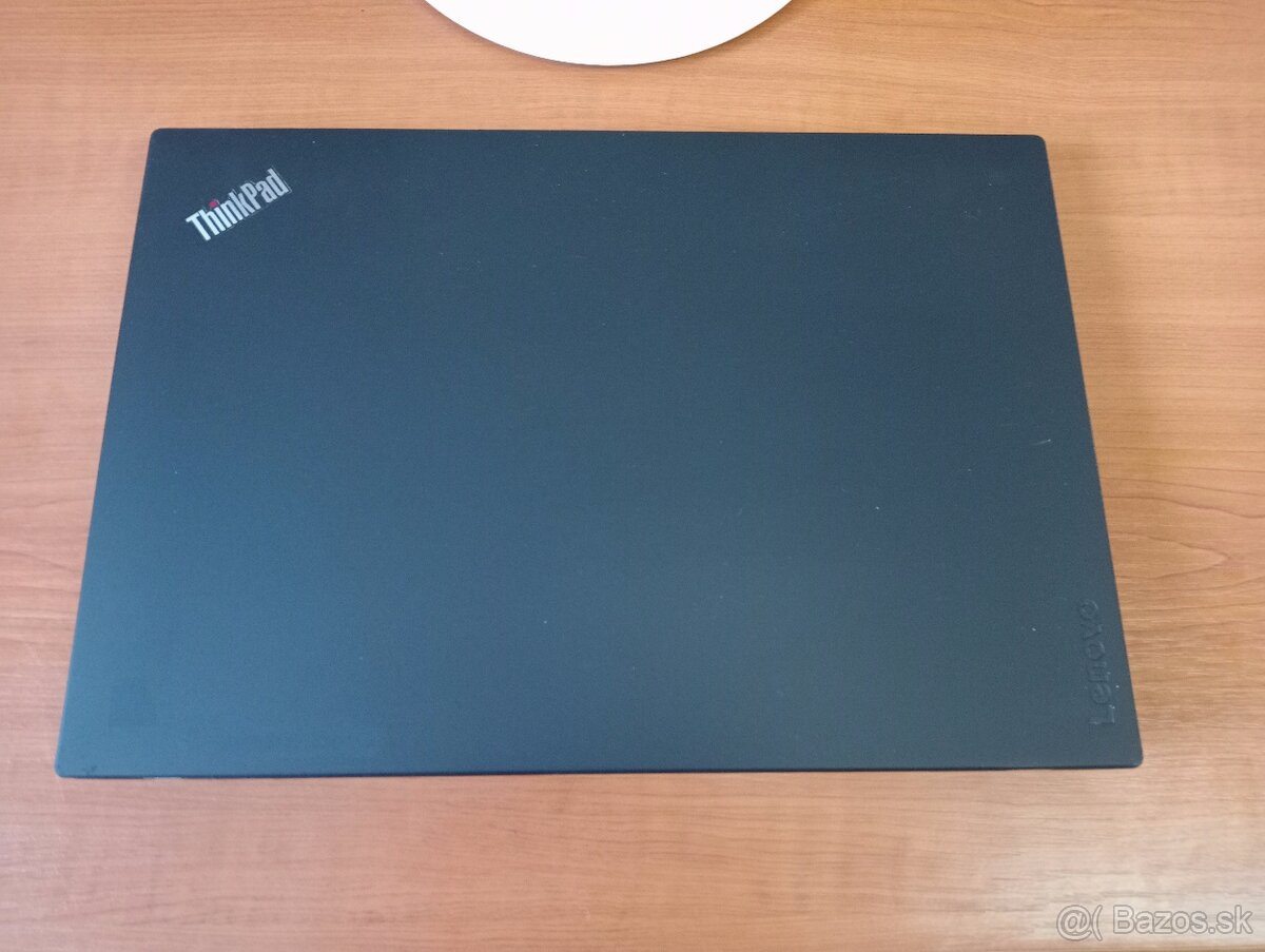 Lenovo Thinkpad T470 + Intel core i5 + 8gb ram + 128gb ssd - 2
