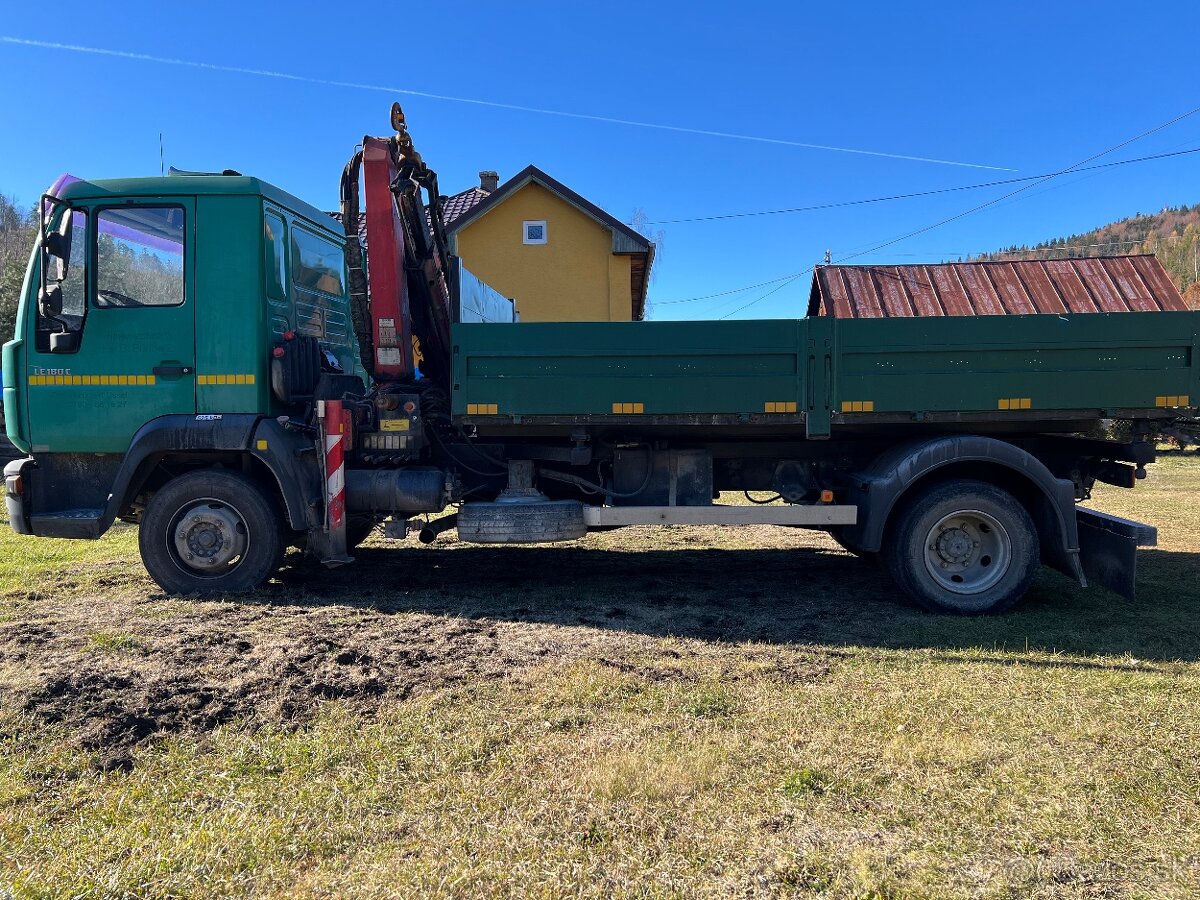 MAN -3 stranný sklápač s rukou - 2