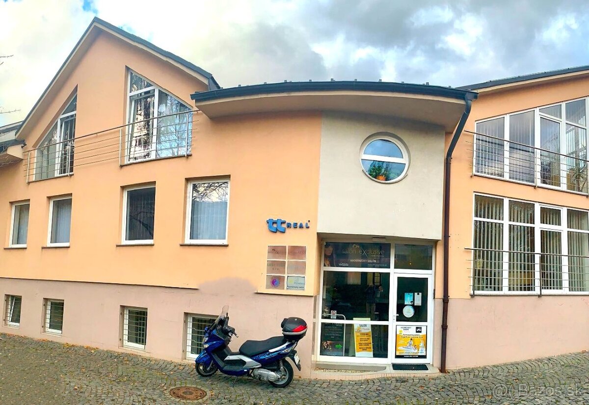 Prenájom komerčné priestory /89 m2/ Žilina - centrum - 2