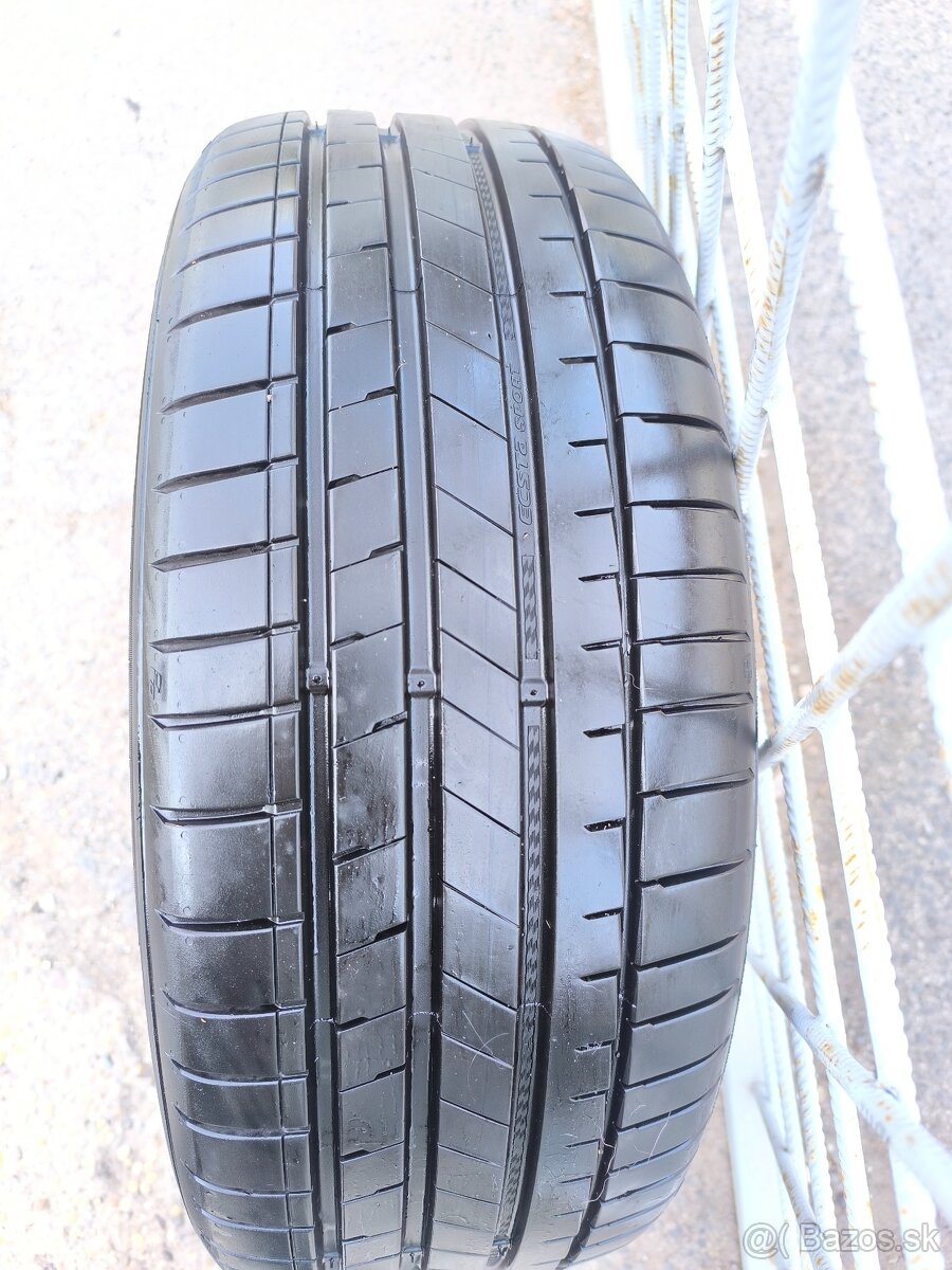 letná pneumatika Kumho 205/50 R17 93Y - 2