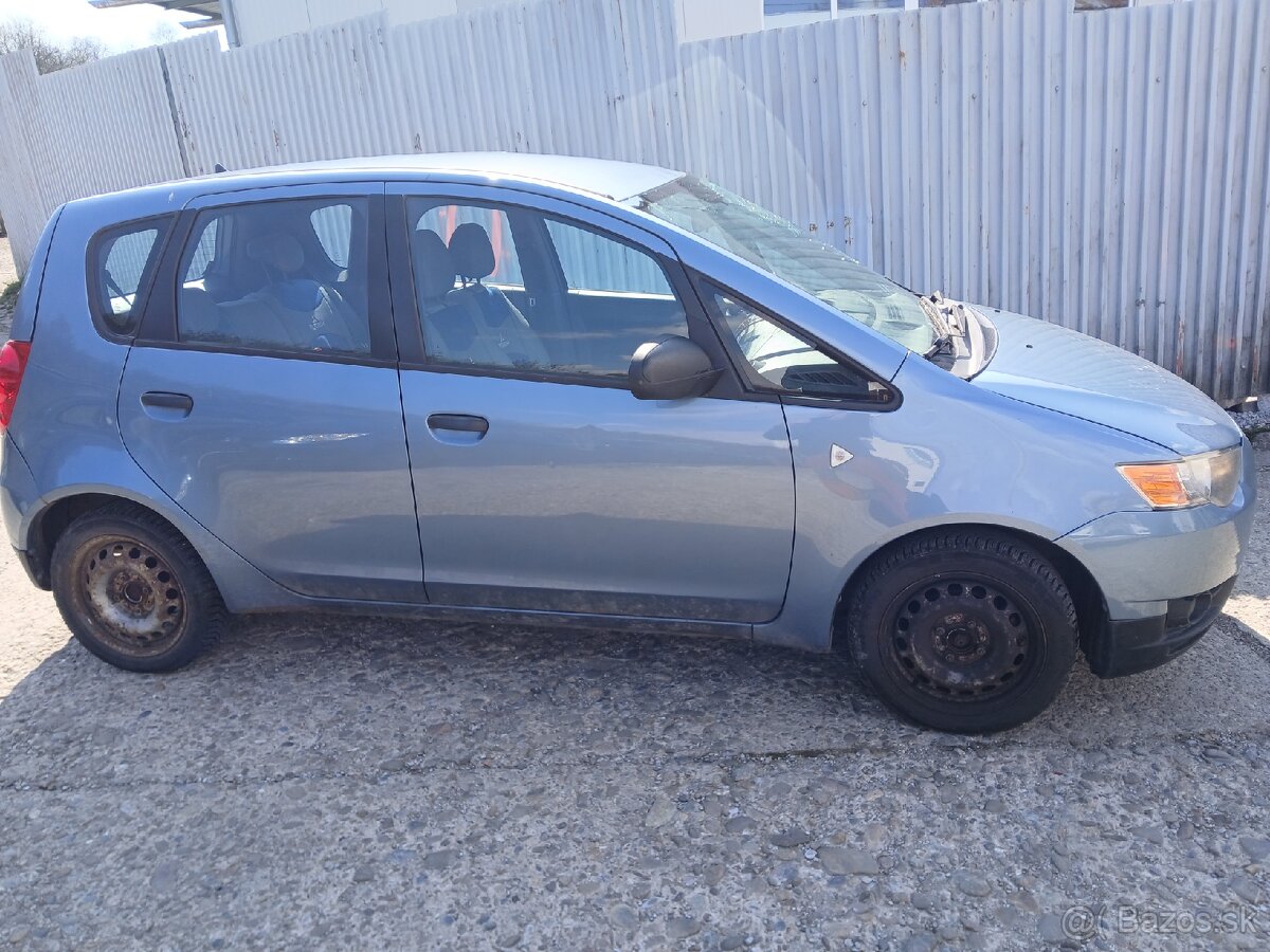 Mitsubishi Colt 1.3 i - rozpredám - 2