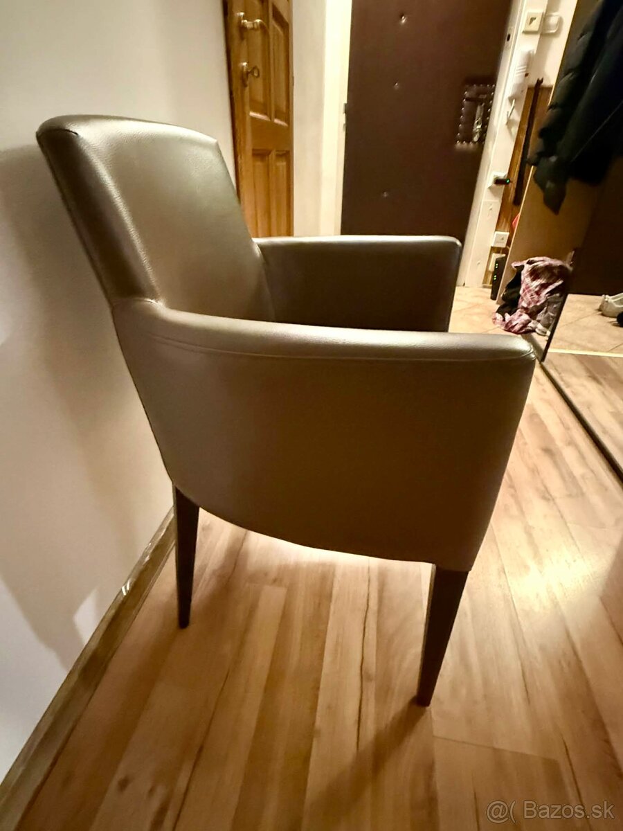 Predám zachovalé kreslá - 2