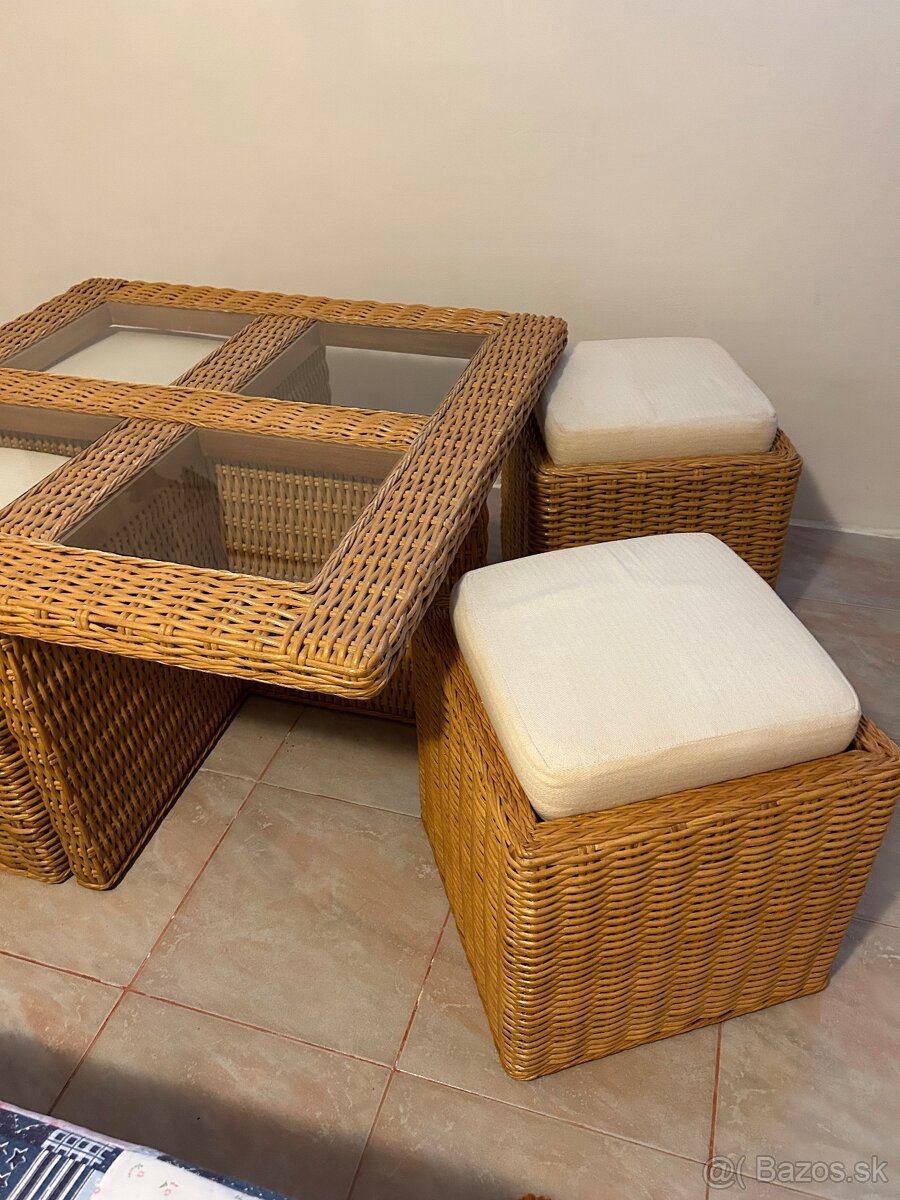 Ratanove sedenie - 2