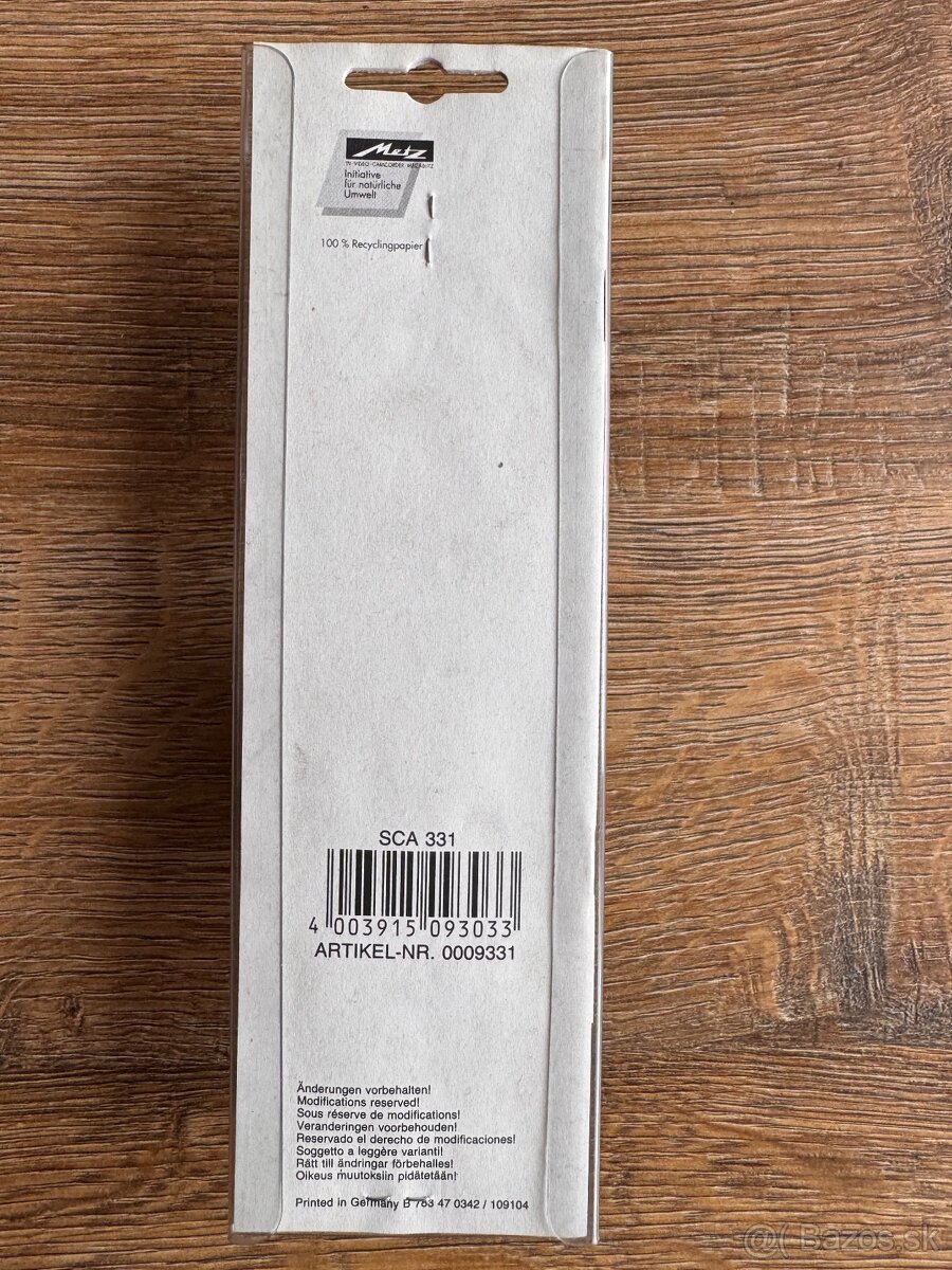 Bleskový adaptér Metz SCA 331 (systém SCA 300). - 2