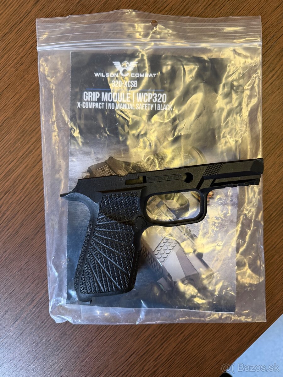 Wilson Combat grip na Sig Sauper P320 Xcompact - 2