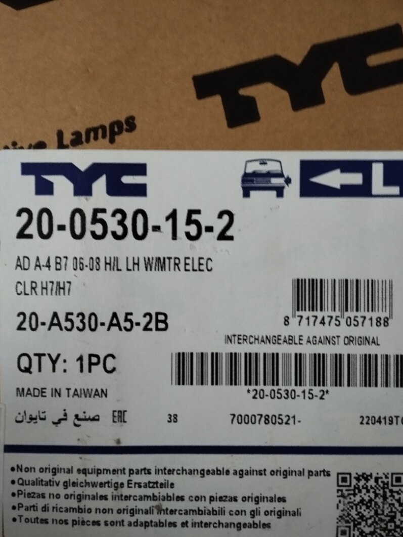 AUDI Světlomet TYC 20-0530-15-2 - 2