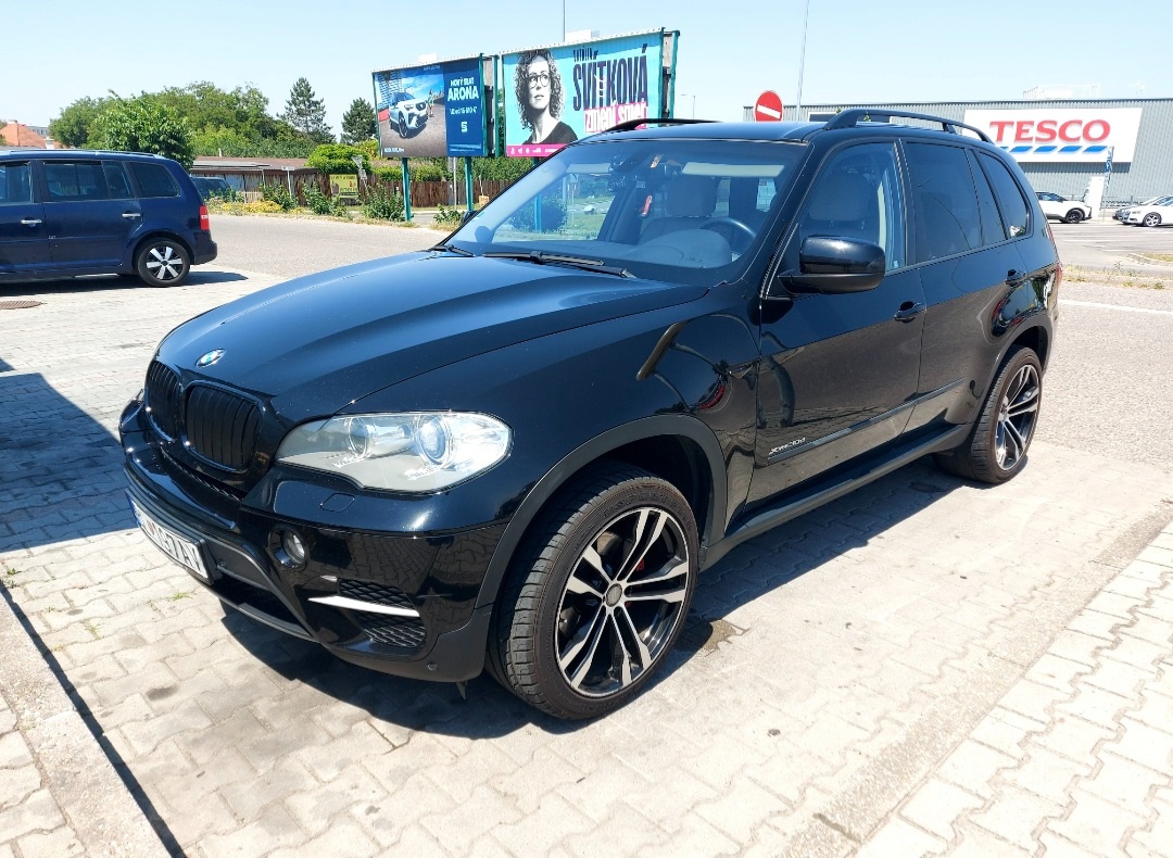 Predám BMW X5 e70 3.0d X-Drive 180kw Facelift - 2