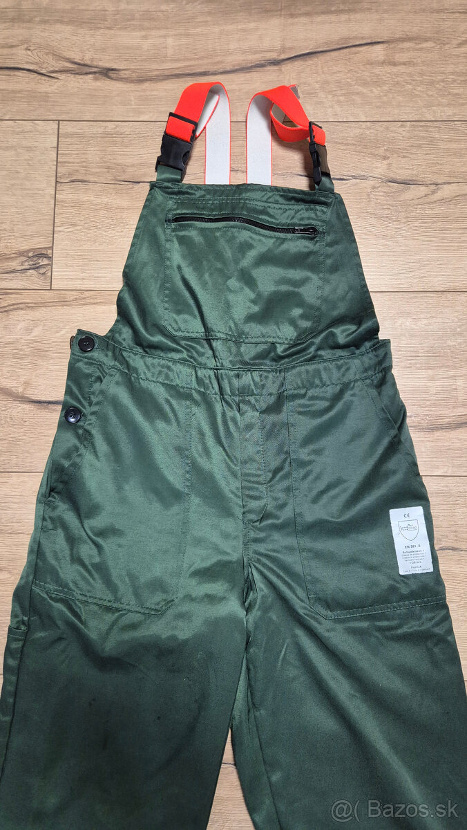 Pilčícke nohavice a obuv Tornado Rosenbauer s protirezem - 2