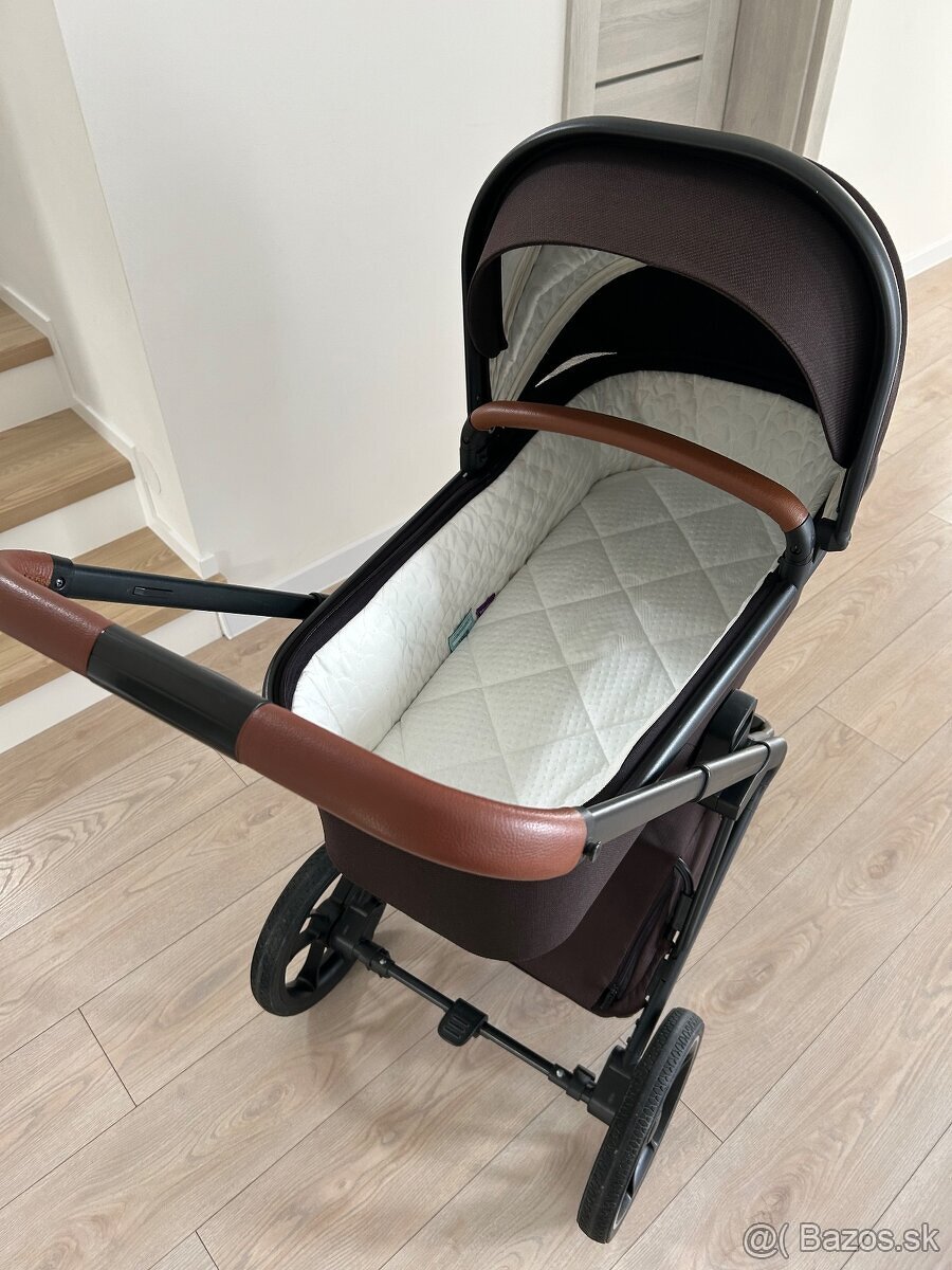 Moon style kočiar - 2