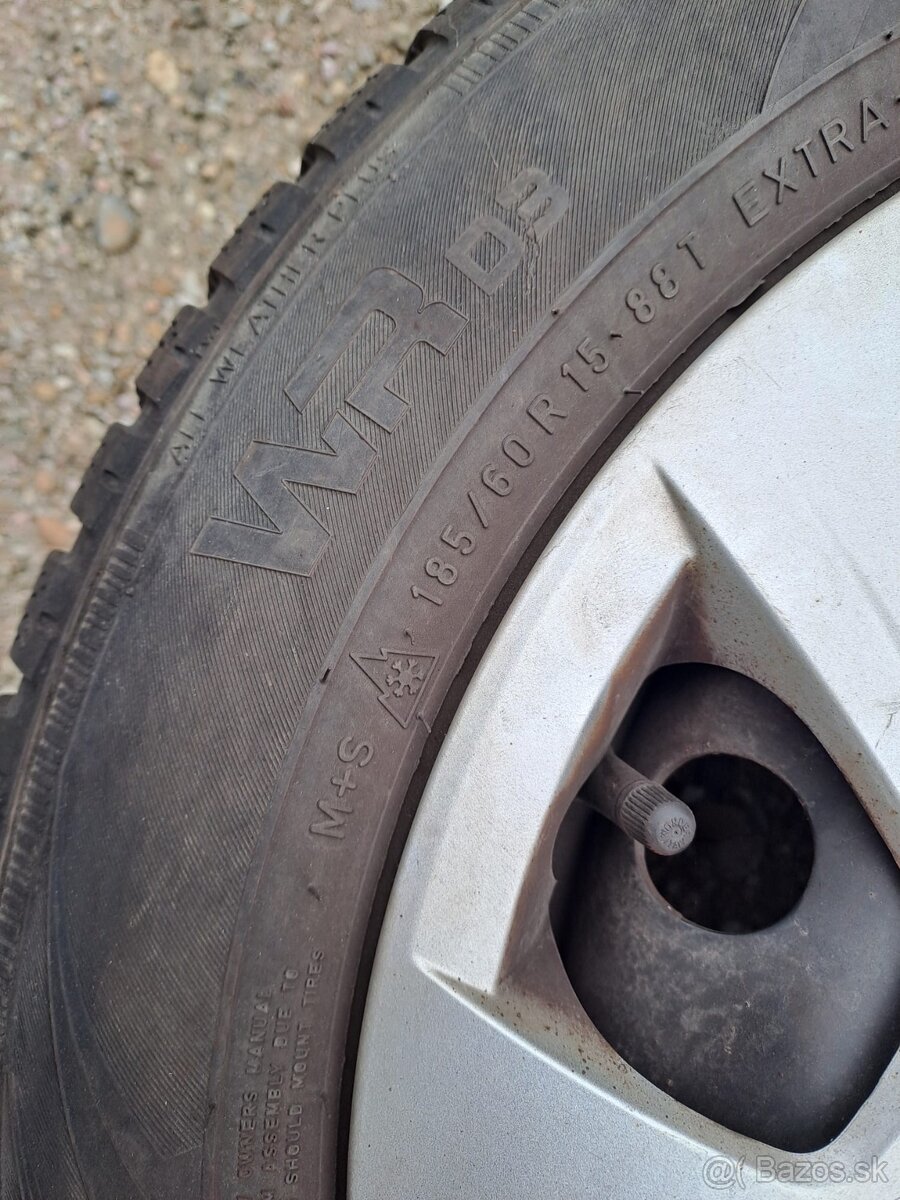 Predám hliníkové disky + pneumatiky + puklice - 2