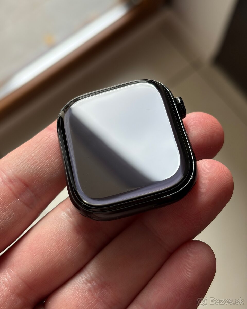 Apple Watch Series 10 46 mm Jet Black + extra náramok zdarma - 2