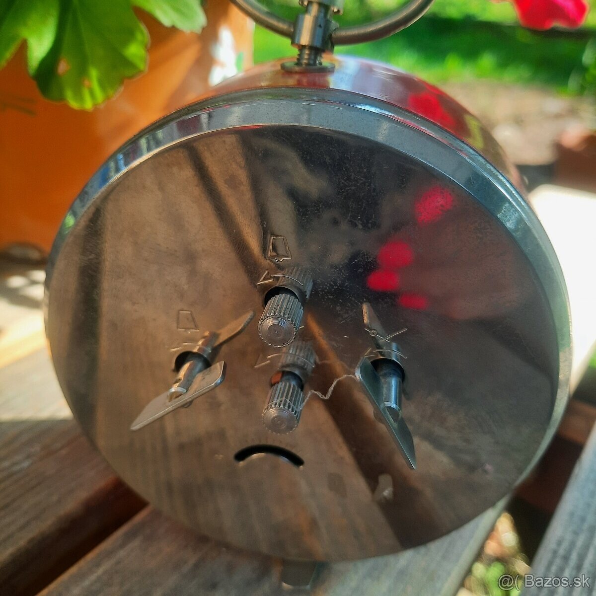 Červený budík PRIM - 2