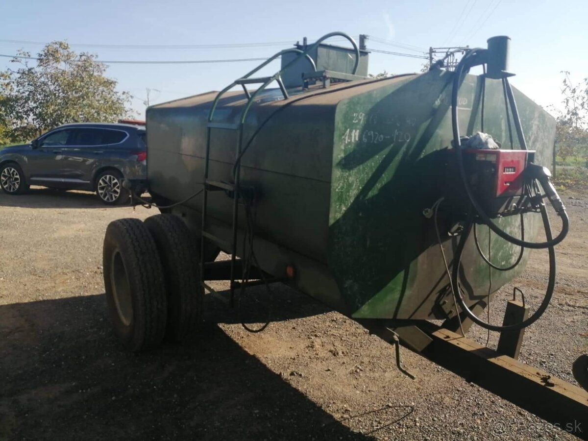 cisterna na naftu - 2