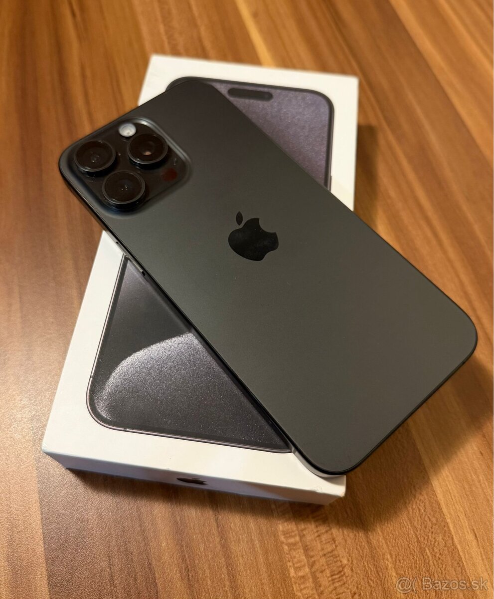 iPhone 15 Pro Max, Black Titanium - 2