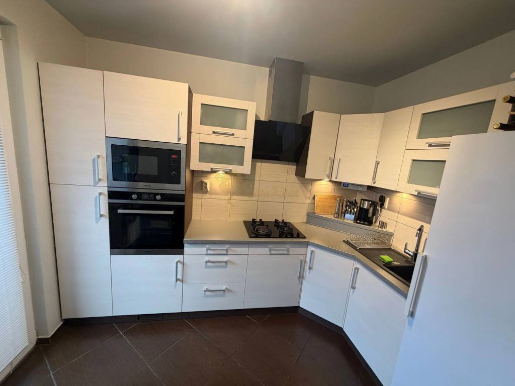 4-izb. byt, Wolkrova, Petržalka, 7.p./8 - 2