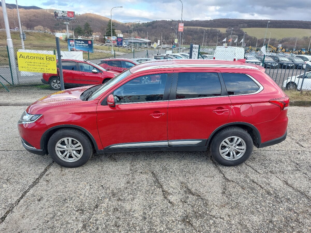Mitsubishi Outlander 2.0 Mivec 4WD CVT Intense - 2
