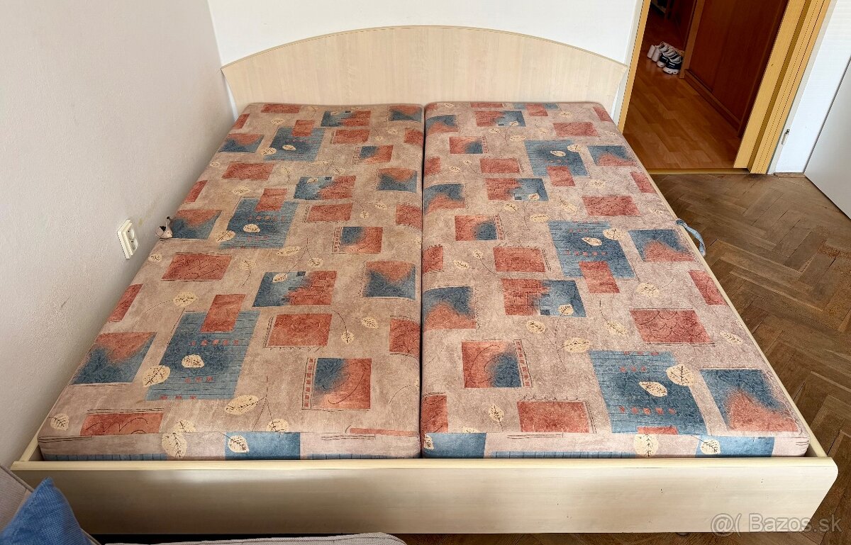 Darujem postel za odvoz - 2