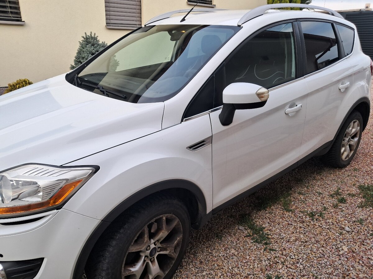 Ford Kuga - 2