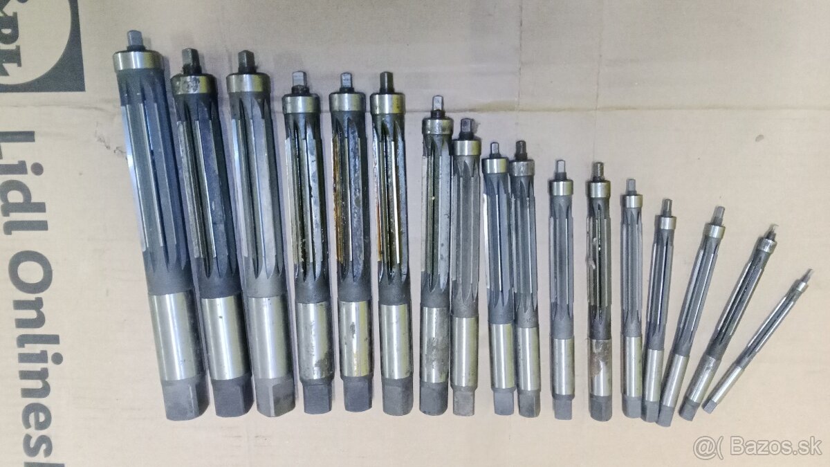 Rucne vystruzniky - 2