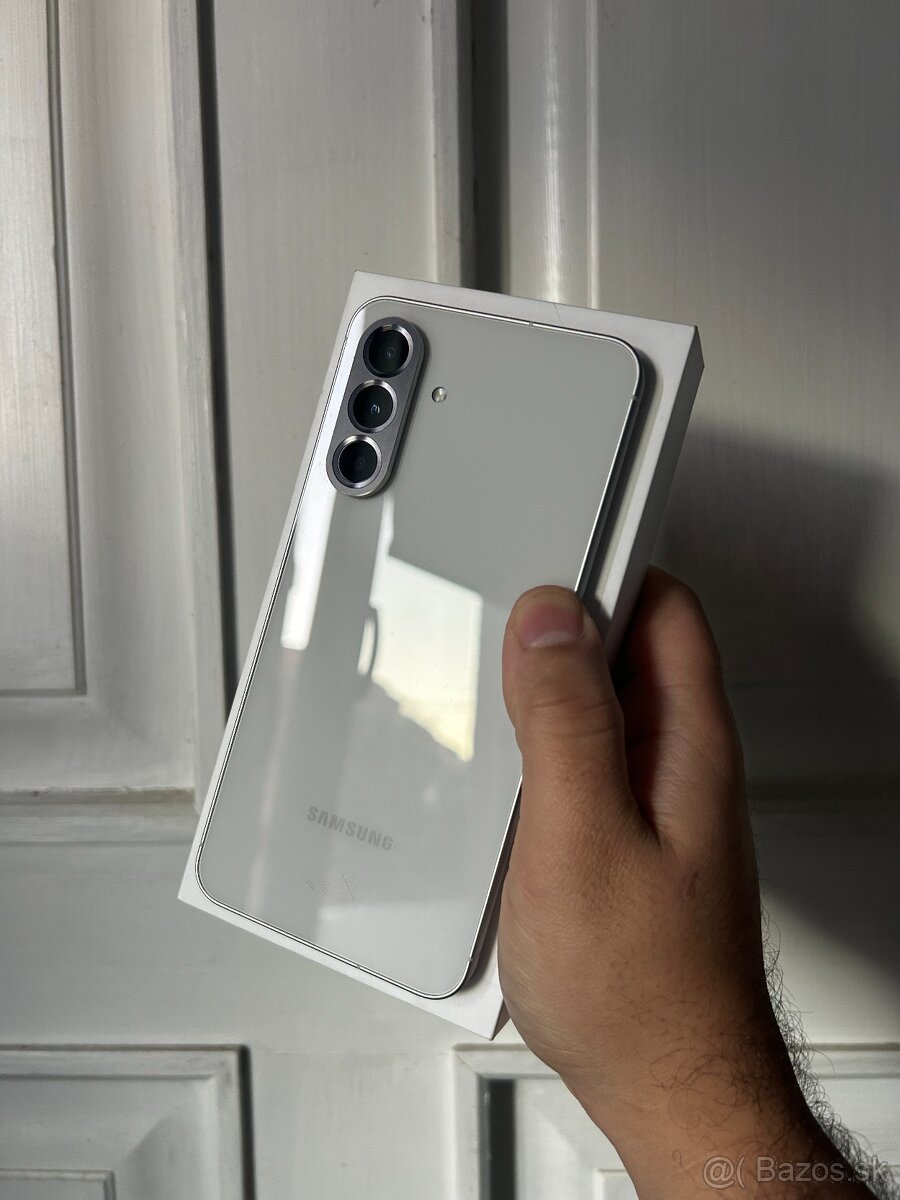 Samsung Galaxy A56 5G - 2