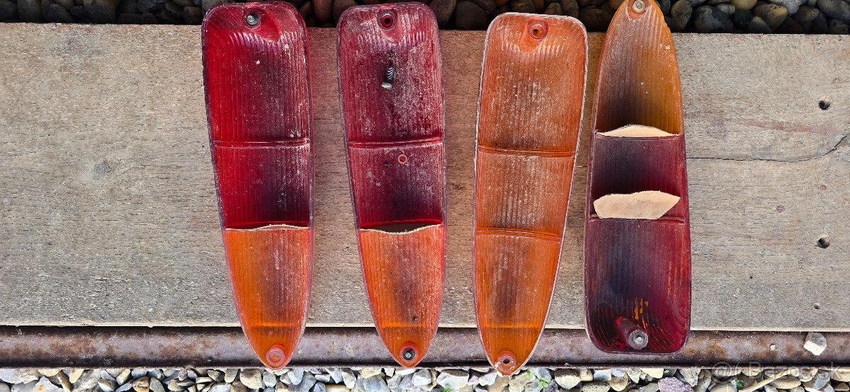 Krytky svetiel Trabant - 2