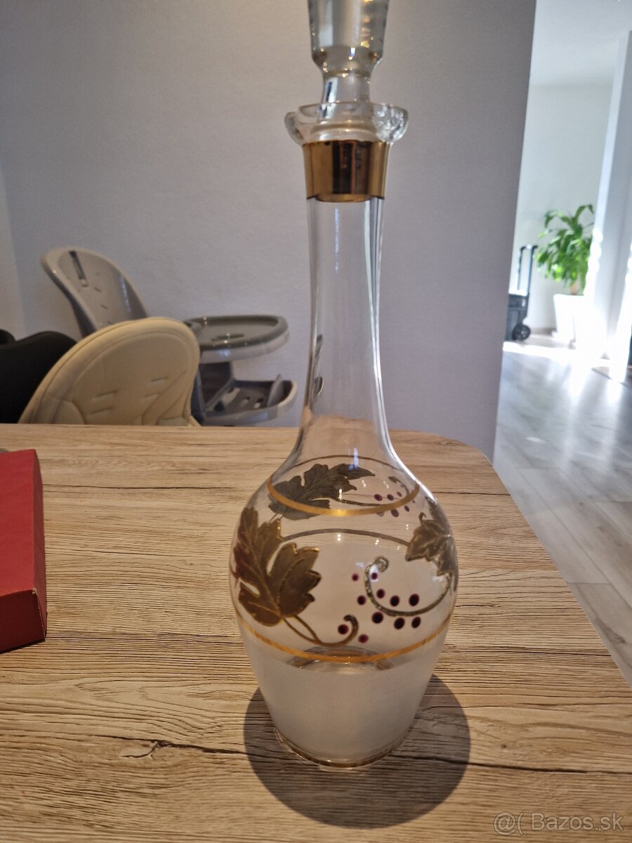 Karafa na víno - 2