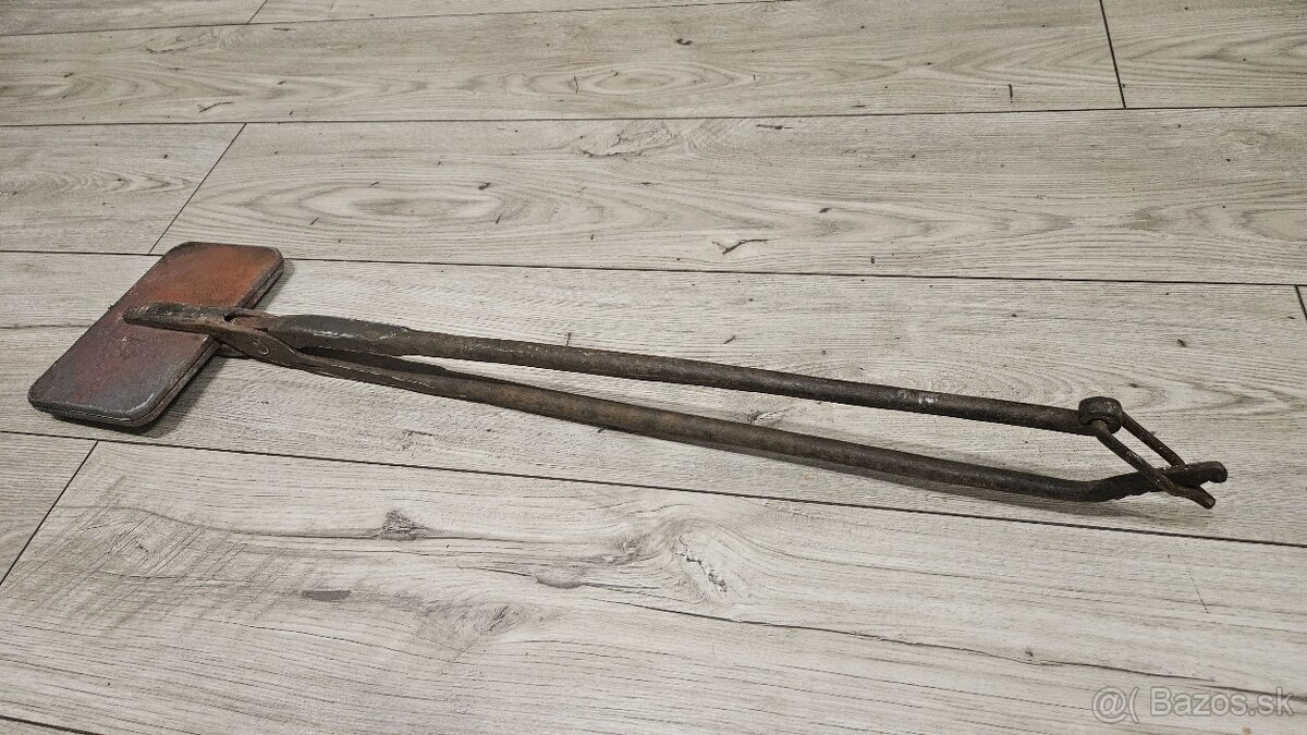 Stare klieste na oblatky - 2