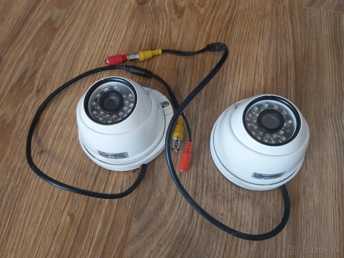 HIKVISION DS-7104HQHI-K1 - 2