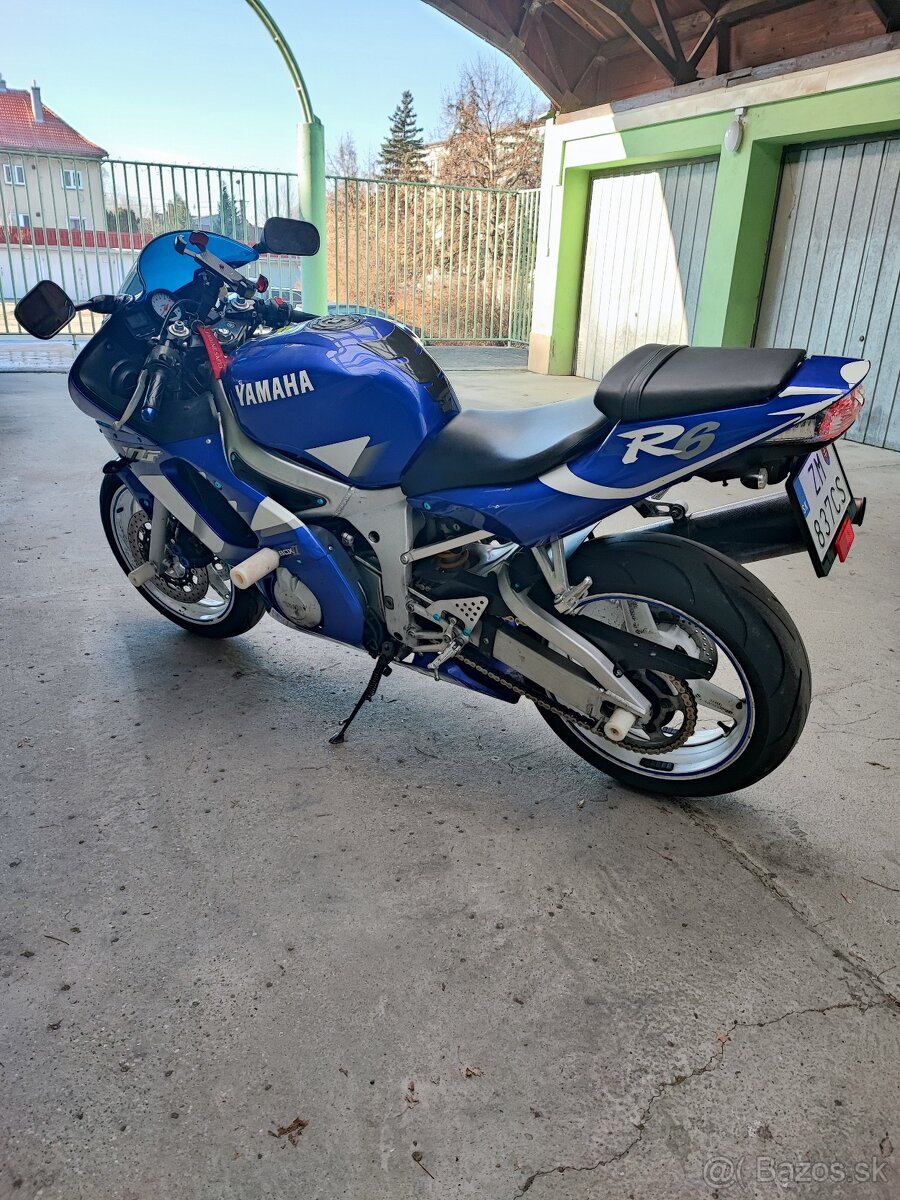 Yamaha YZF R6 - 2