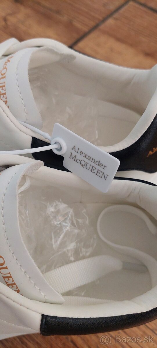 Alexander McQueen - 2