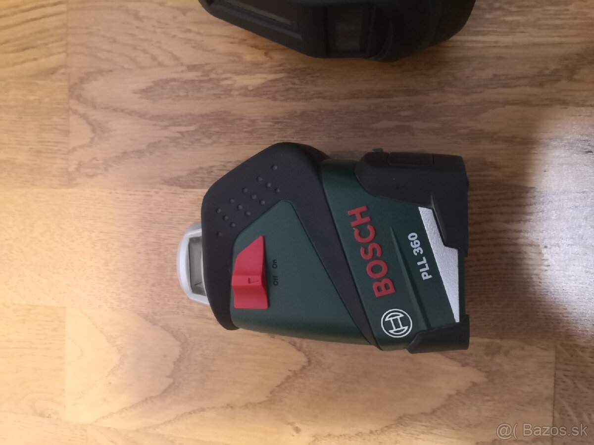 Krížový laser Bosch UniversalLevel 3 a Bosch PLL 360 - 2