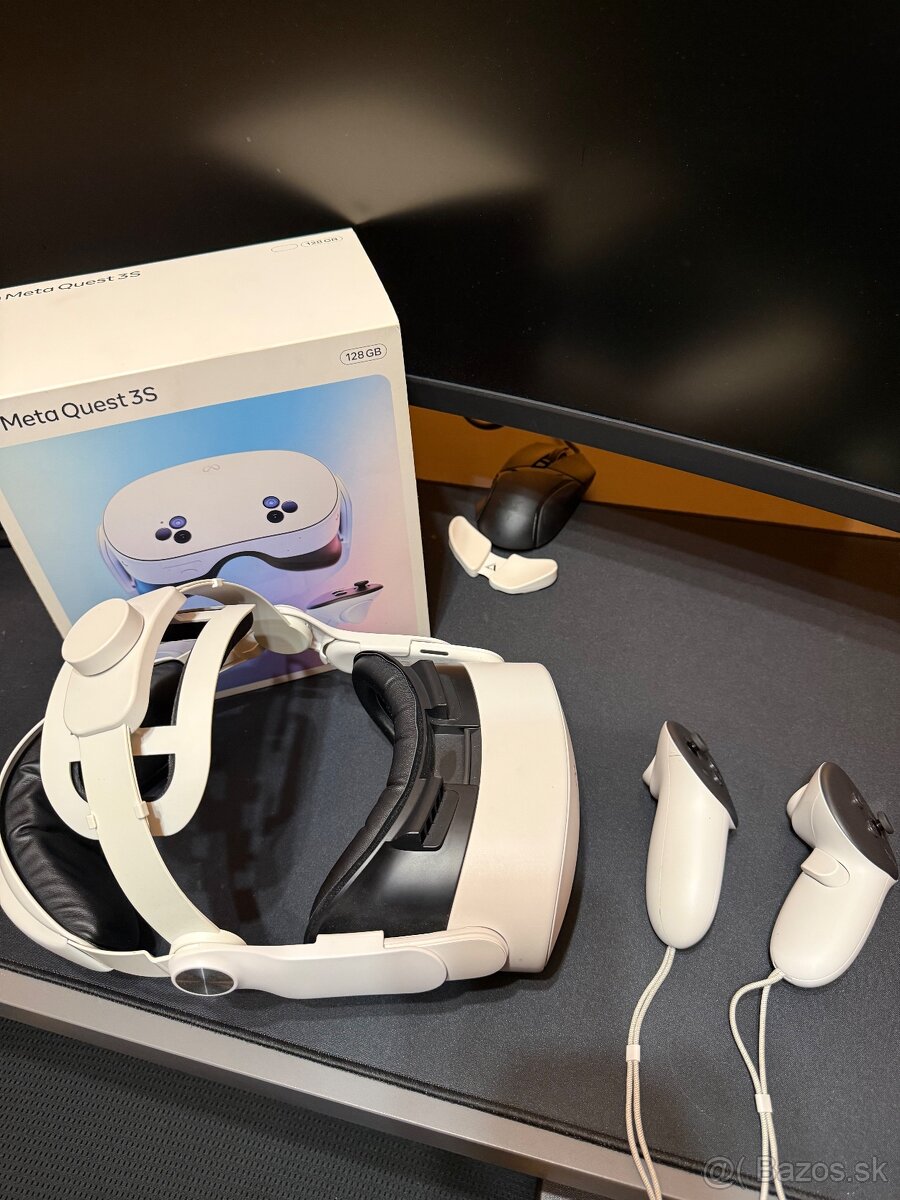 Predám Moza CRP2 pedale / Meta Quest 3s 128Gb - 2