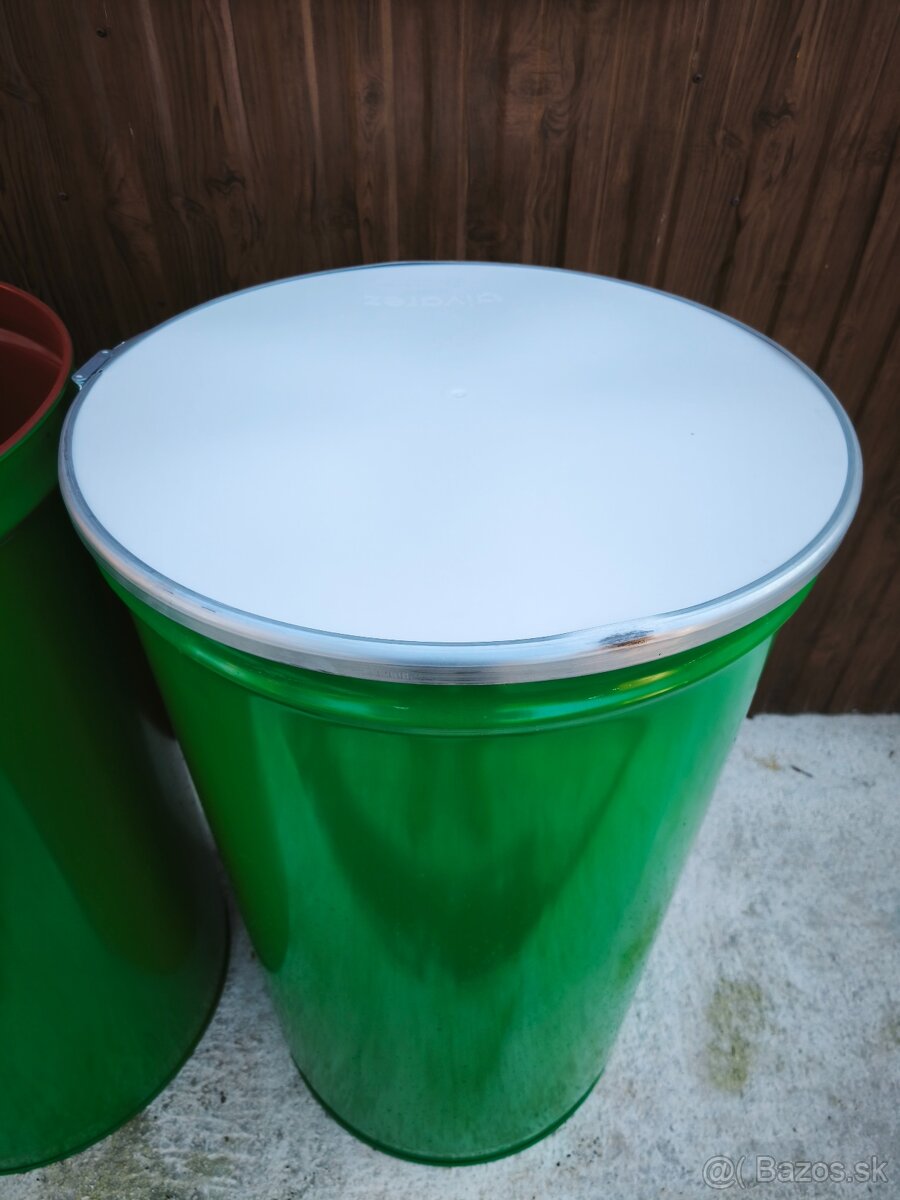 Plechové sudy 200L - 2