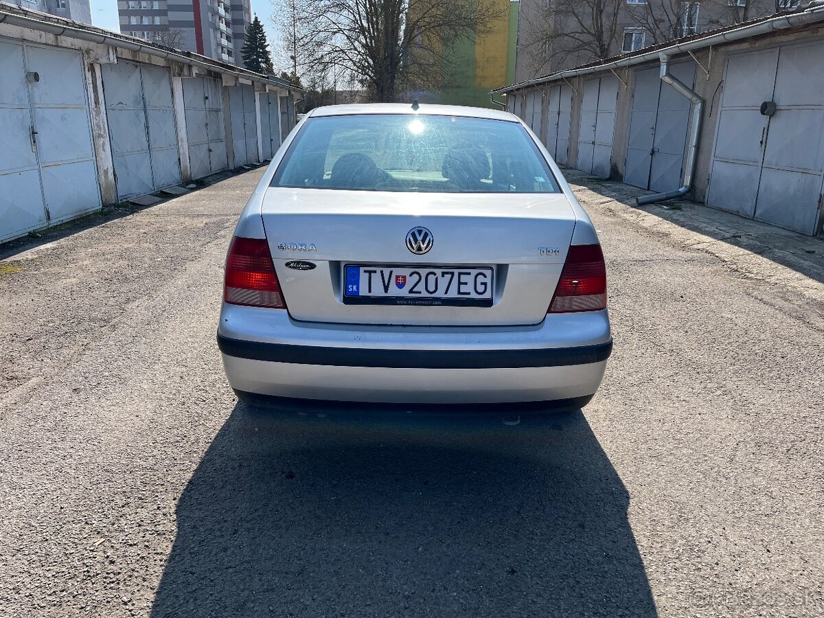 Volkswagen Bora 1.9TDI - 2