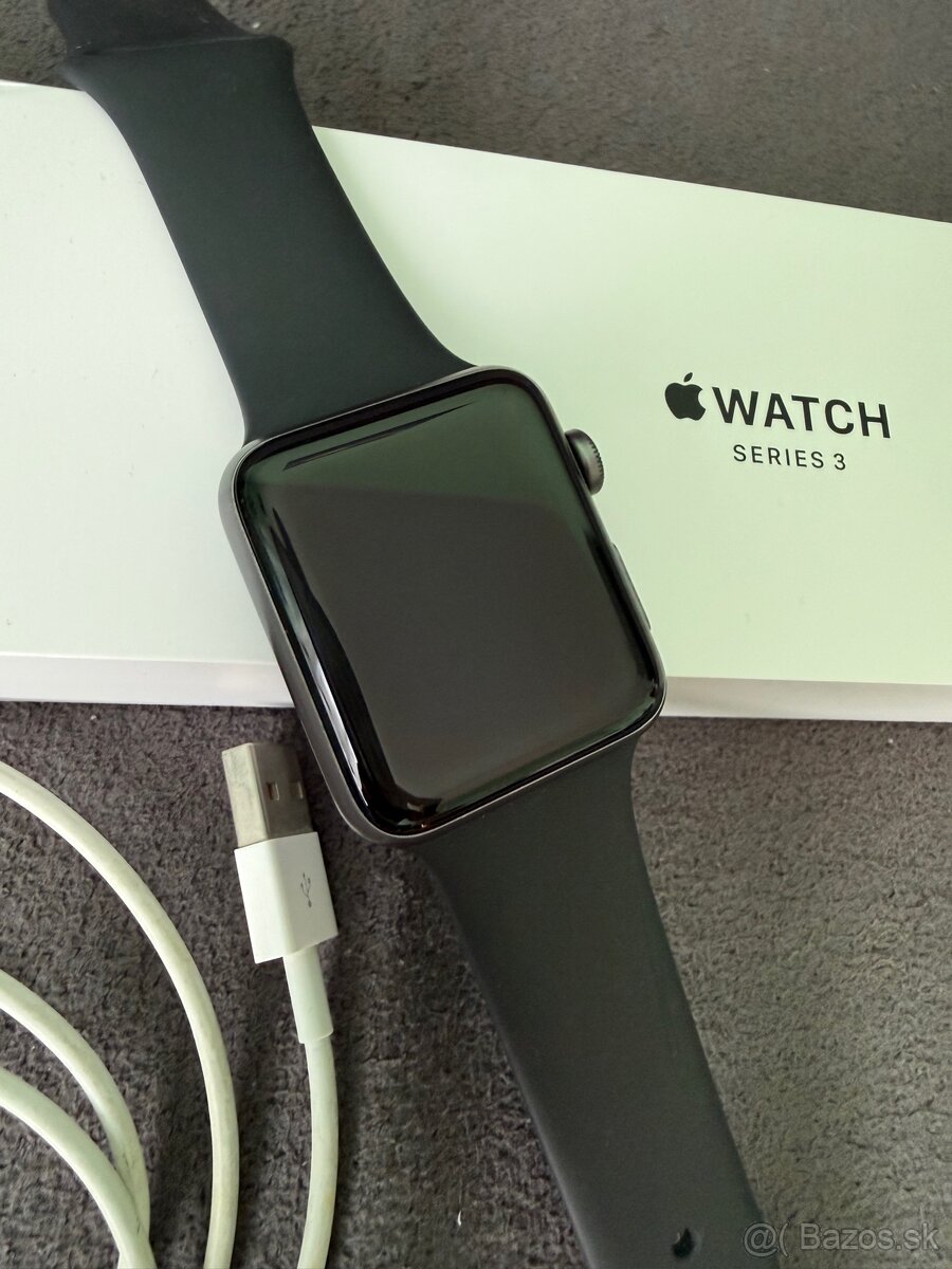 Apple Watch 3 42mm - 2