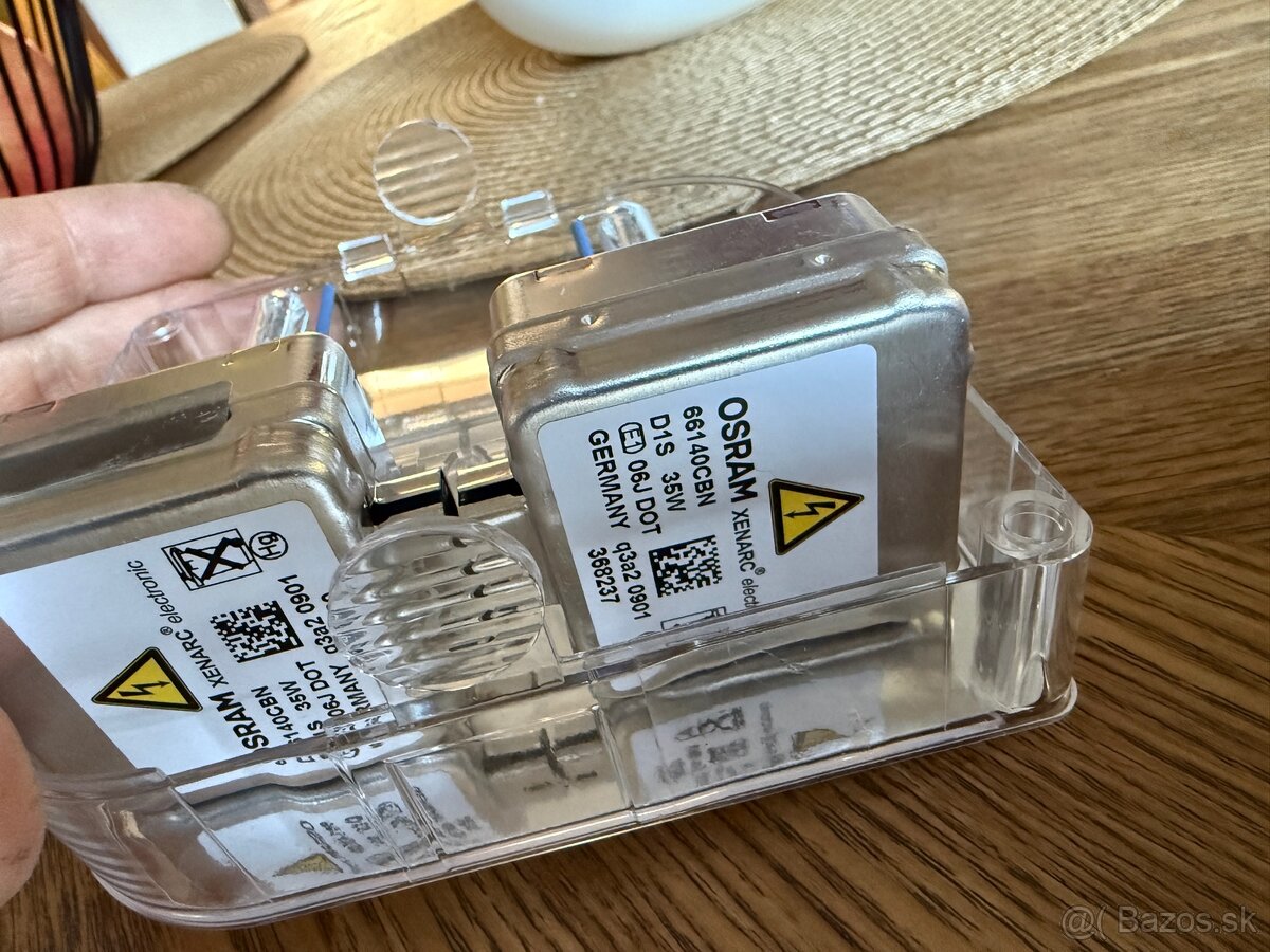 osram cool blue intense xenarc d1s - 2