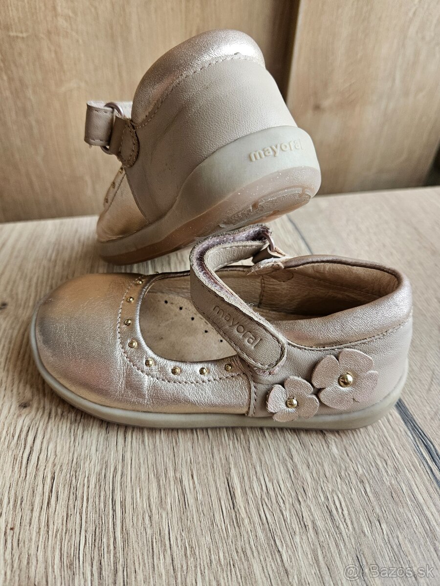 Mayoral sandalky 23 - 2