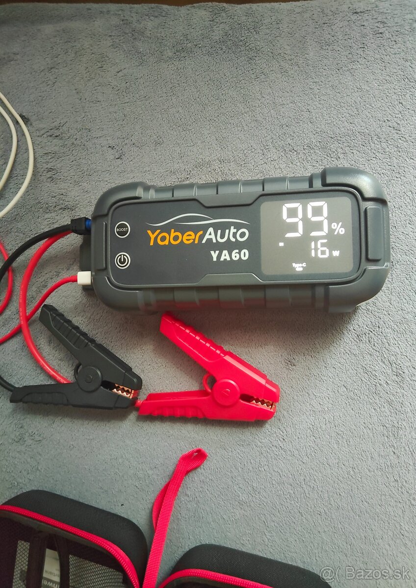 Štartovací box Jump starter booster 3v1 pre štartovanie auto - 2
