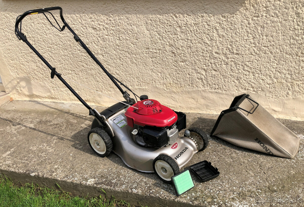 Honda IZY HRG 415C3 SDE 4-takt s pojazdom - 2