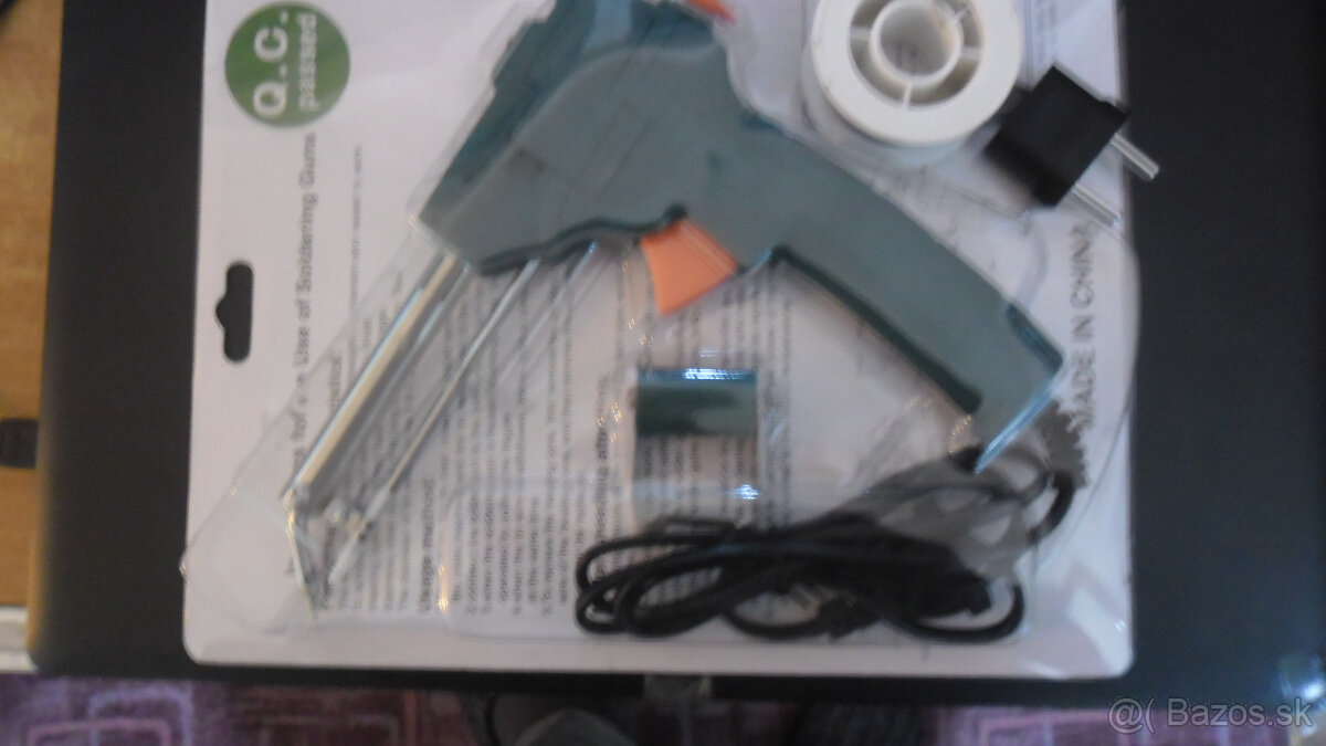 Pájkovačka s posuvom cínu - 2