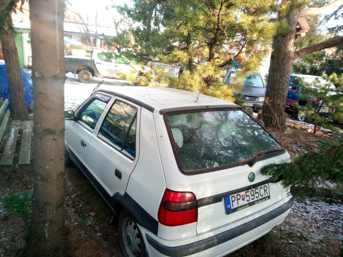 SKODA FELICIA - 2