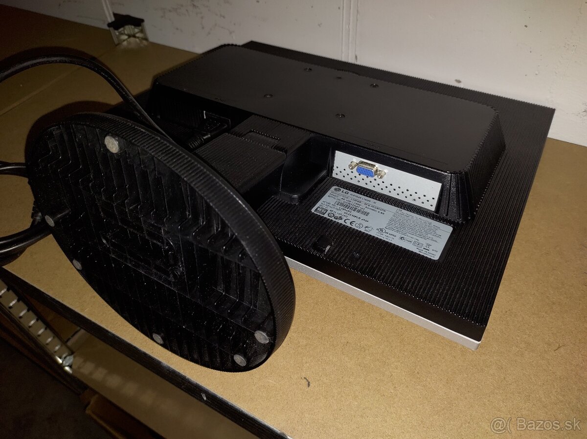 Monitor LG Flatron 19 - 2